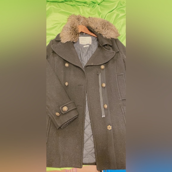 Aritzia Black Trench Coat with Faux Fur Collar - Picture 1 of 3